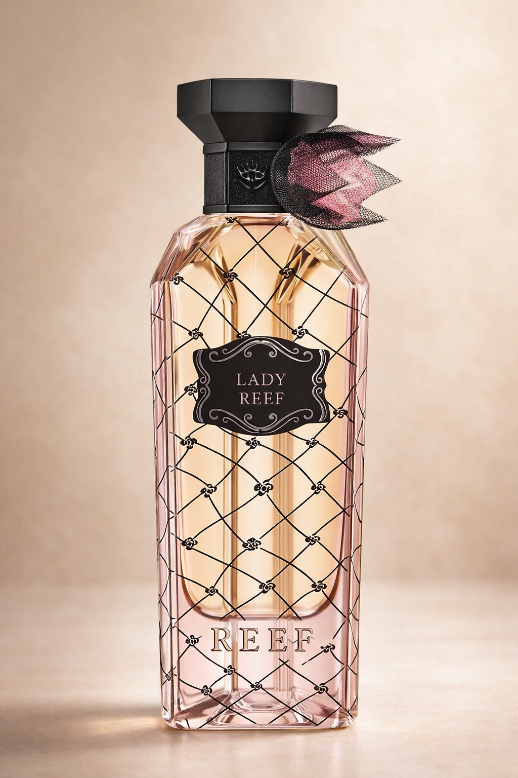Lady Reef perfume with mandarin jasmine and blackcurrant fragrance notes by MarySophora.com